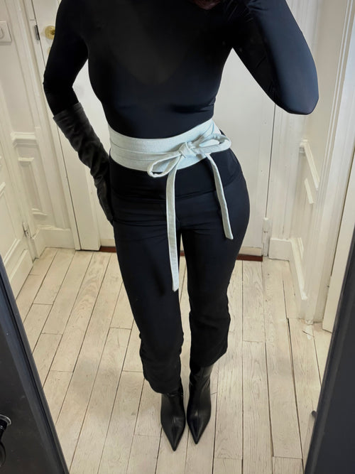 Ceinture incurvée denim bleu clair