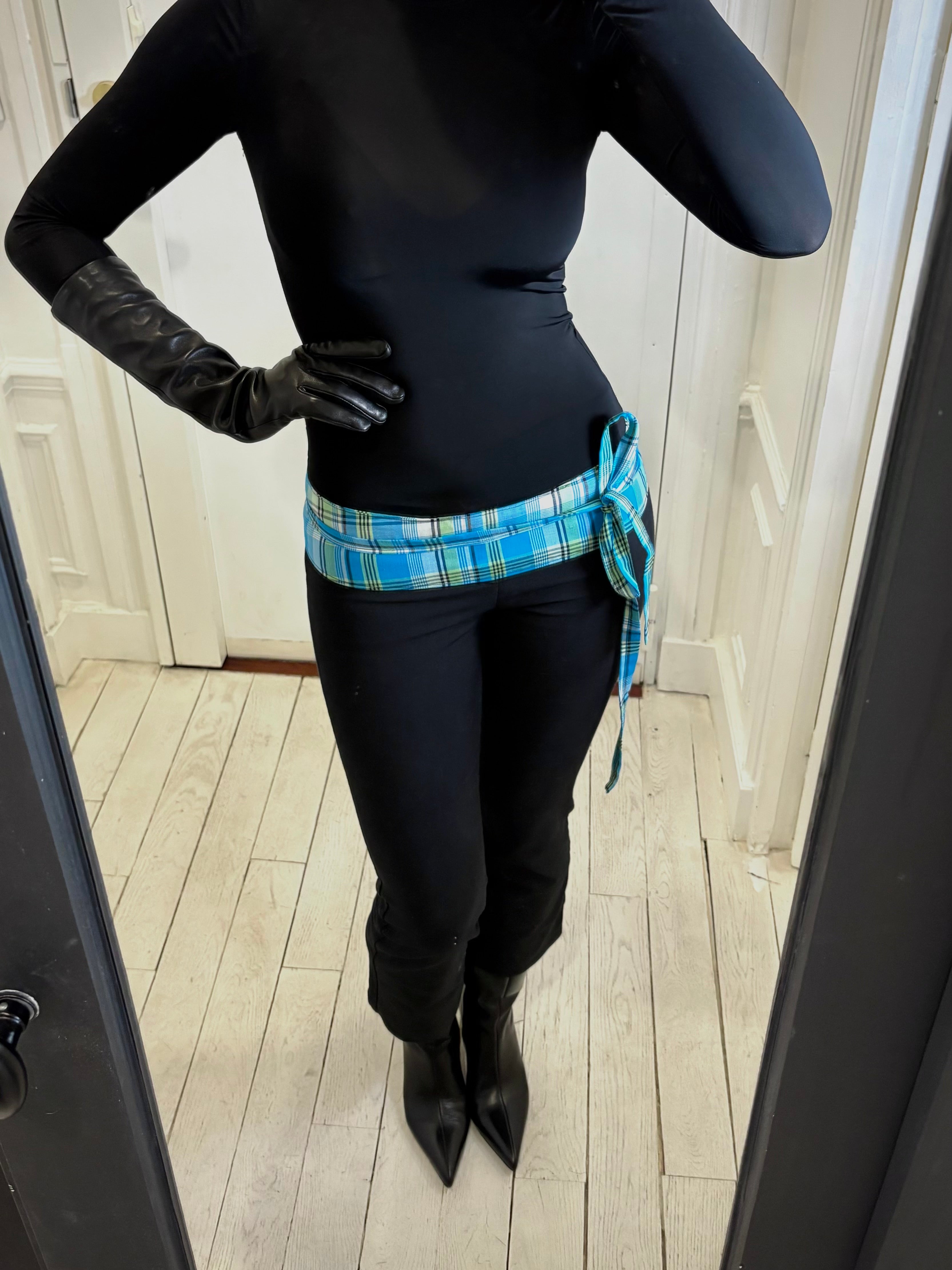 Ceinture incurvée tartan bleu